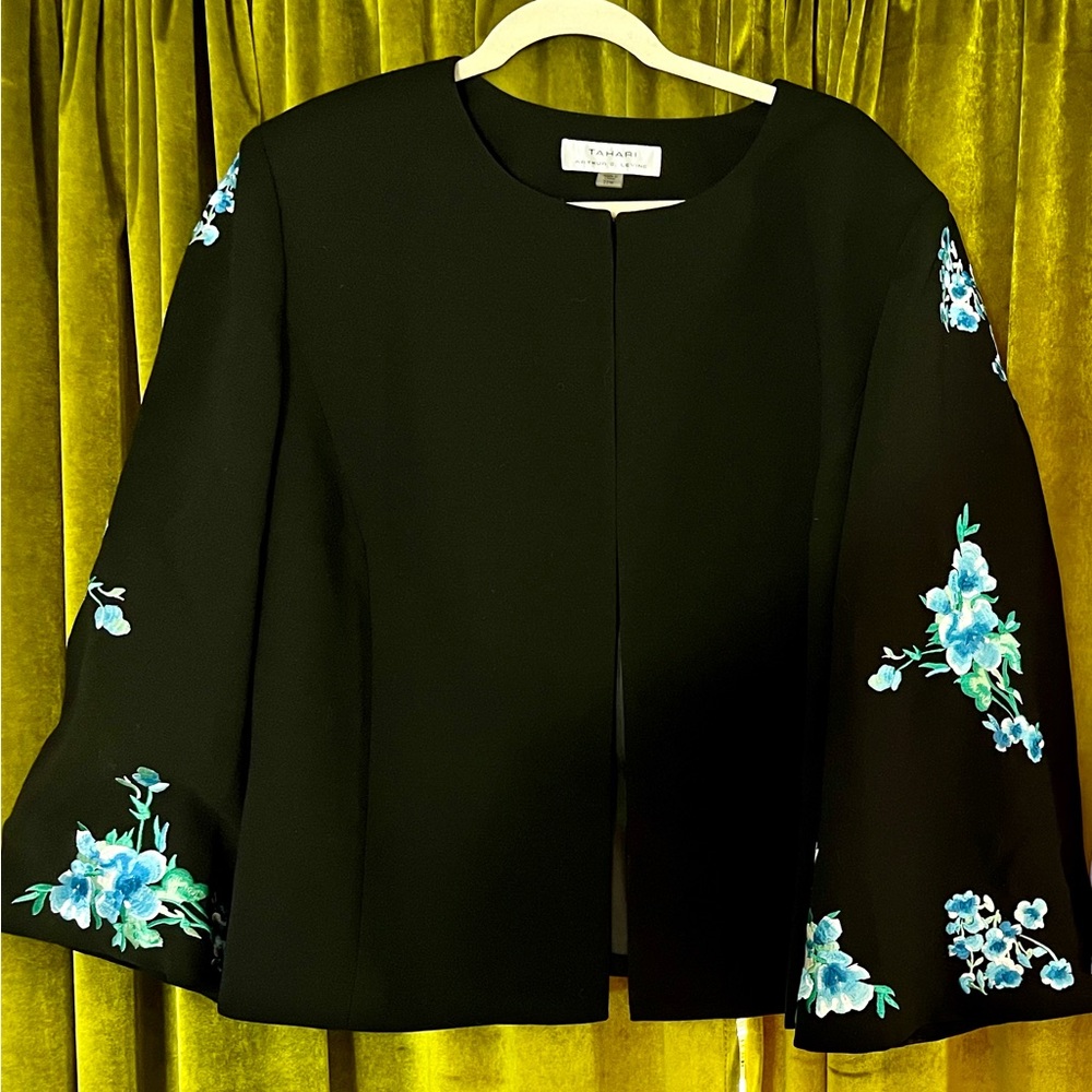Embroidered black jacket